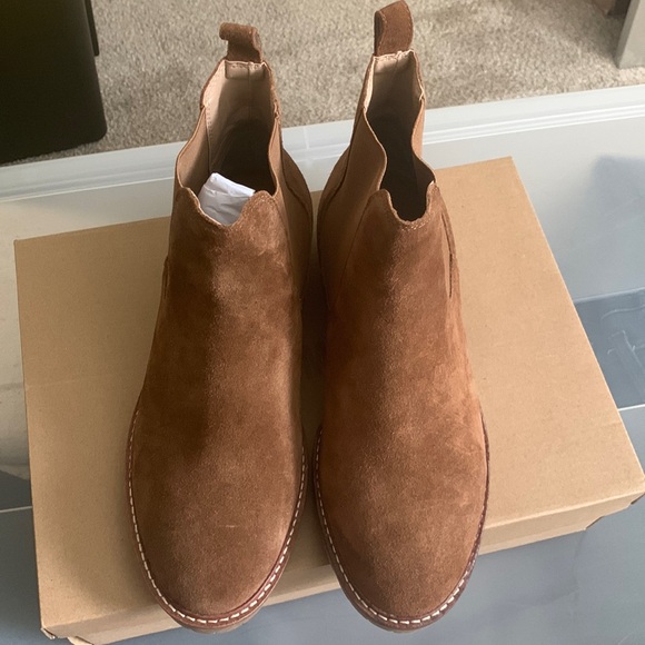 Steve Madden Shoes - Steve Madden Leopold Chestnut Sued Ankle Boots